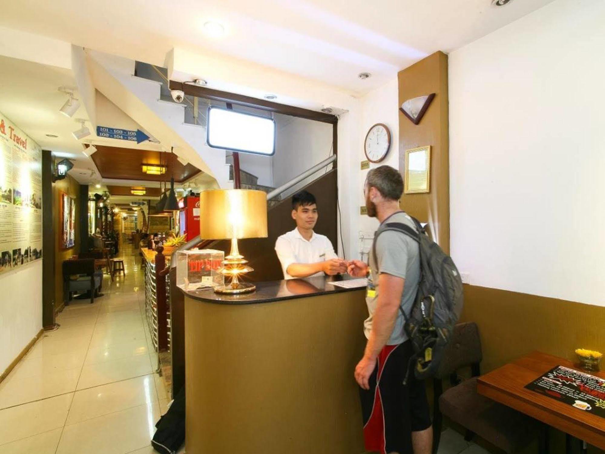 Hanoi Zesty Hotel Exterior photo