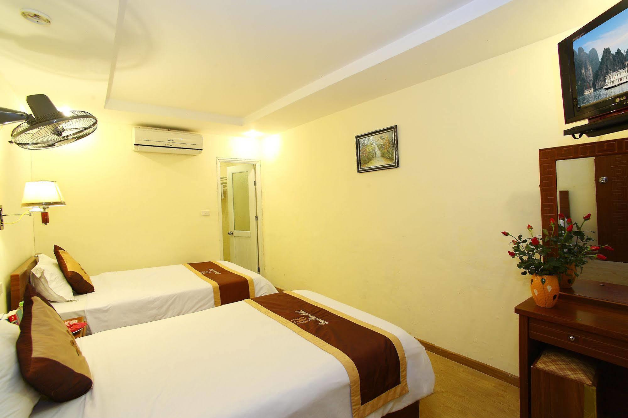Hanoi Zesty Hotel Exterior photo